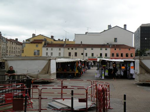  marché, place Mengin